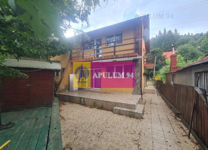 Vila de vanzare in Busteni - Zona Castel Cantacuzino