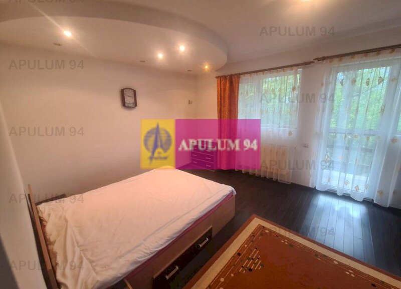 Vila de vanzare in Busteni - Zona Castel Cantacuzino